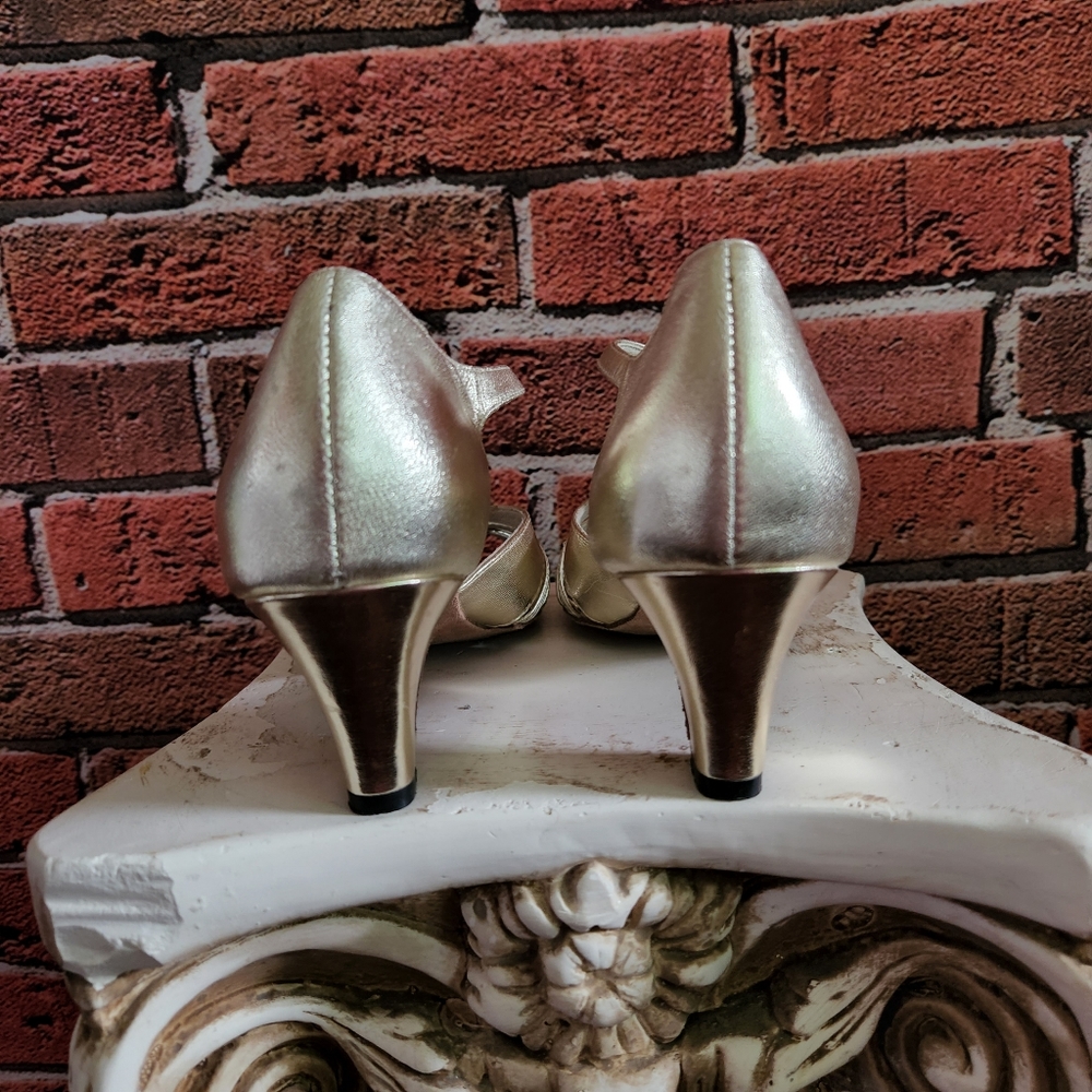 Dancing Dolls - image 5